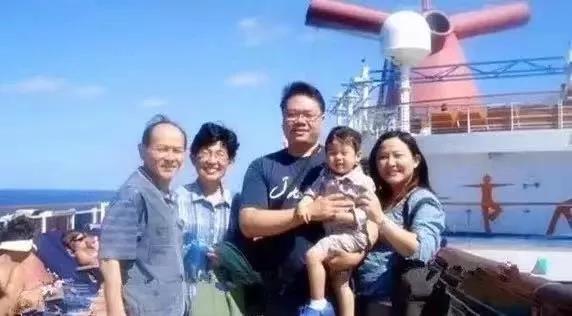 含泪活着,上海一家三口人的惊人奋斗史,感动了整个日本 含泪活着,上海一家三口人的惊人奋斗史,感动了整个日本