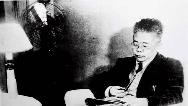 傅斯年：逝世前让妻子用稿费给他做条新棉裤，临终都未能穿上