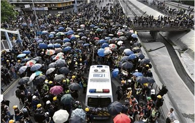 从街头的战场到人心的战场