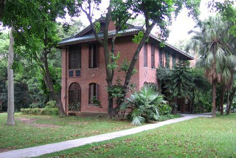 郭沫若与陈寅恪关系到底如何？1961年前这几次互动说明了一切