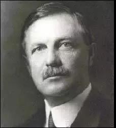 从一封美国家长信中，看是谁造成了“国会山纵火案”