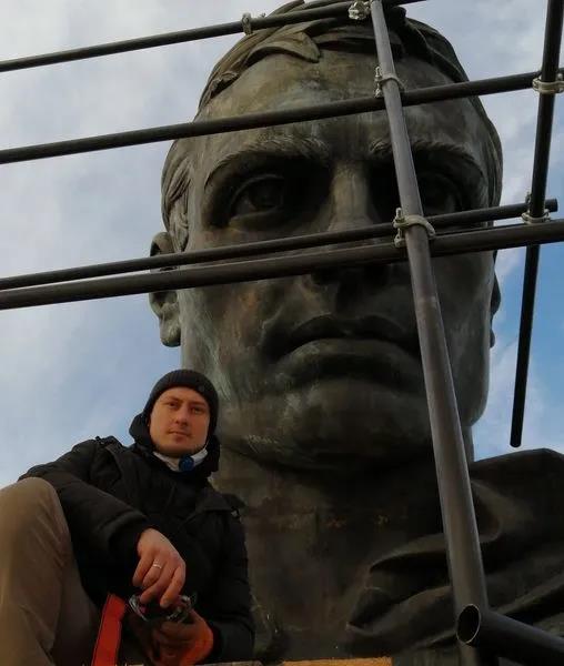 俄罗斯最硬核姐弟恋！首席芭蕾女王爱上年下“钢铁直男”：我就要陪你玩一辈子泥巴