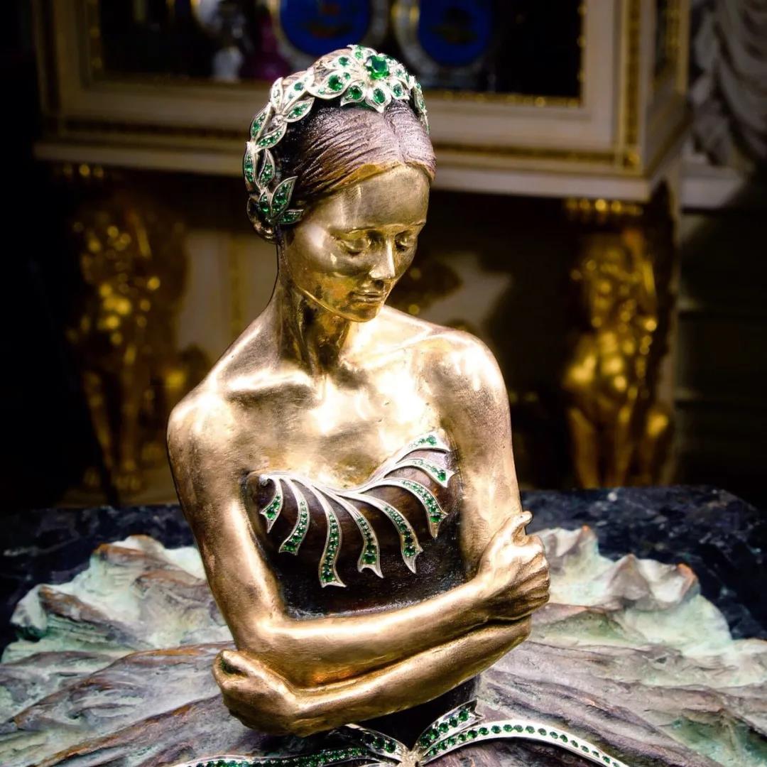 俄罗斯最硬核姐弟恋！首席芭蕾女王爱上年下“钢铁直男”：我就要陪你玩一辈子泥巴