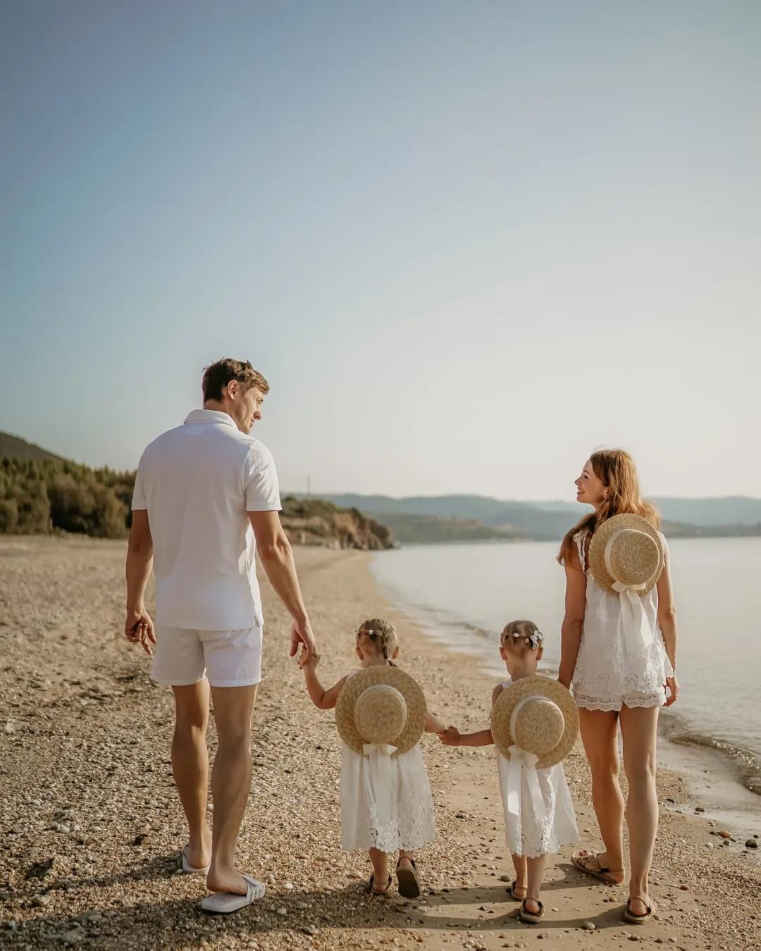 俄罗斯最硬核姐弟恋！首席芭蕾女王爱上年下“钢铁直男”：我就要陪你玩一辈子泥巴