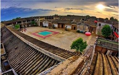 郑强教授：祖坟是守不过4代的，反观潮汕地区，祖坟却能守40代