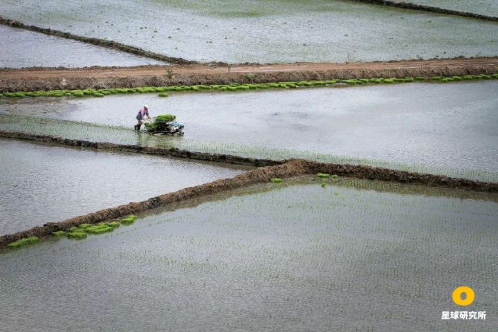 一场人类历史上前所未有的人口大迁移，正在中国发生