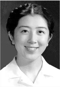 母亲自杀、男友自杀，被人嘲讽“女流氓”，校方悼词：没贡献的人