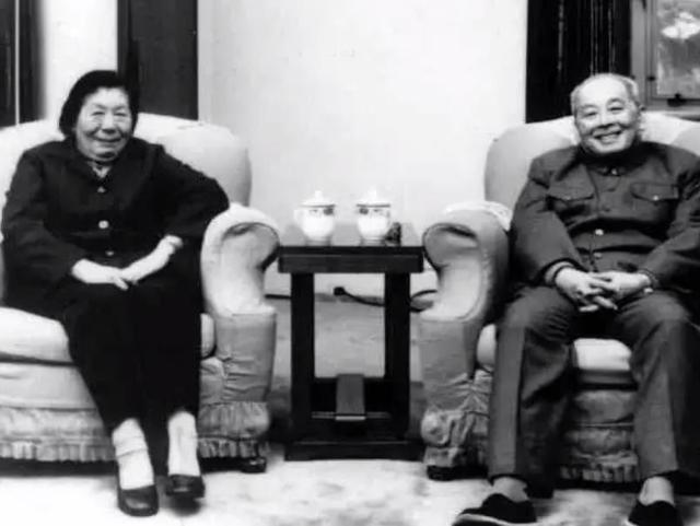 1989年开国上将叶飞访问菲律宾，临行前报告：希望回乡为父母扫墓