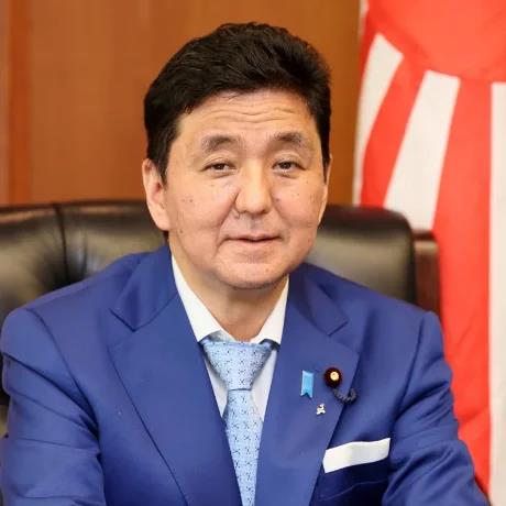 凤凰大参考｜安倍遇刺身亡，对中日关系影响有多大？