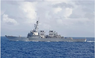 解放军监视下美舰火炮雷达都处于起始位置！中方首披露美舰擅闯西沙处置图