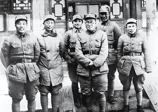 南昌起义领导人，57年只确定了4位，周总理和朱老总阅后不满：改