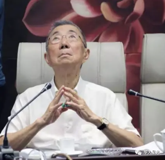 不顾美国反对，世界上第一个用中文发表诺奖致辞的牛人，竟出身中国显赫家族！