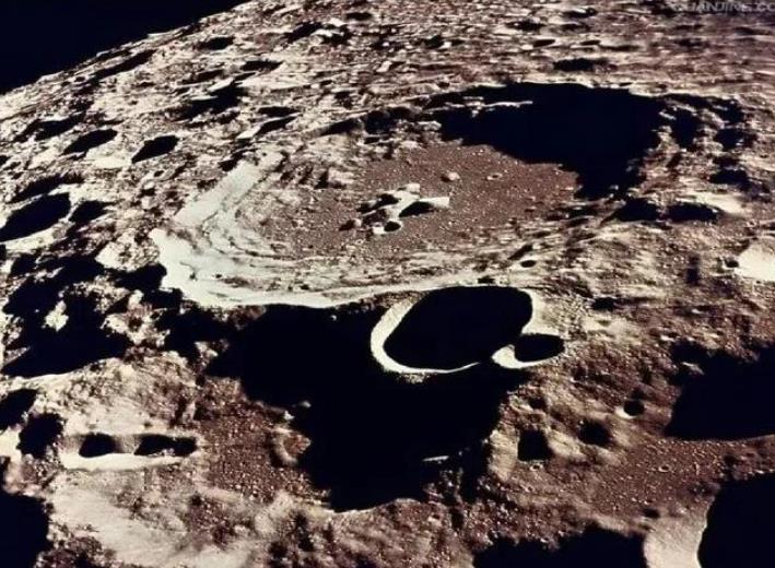 为何科学家怀疑外星人在“操纵”地球？已发现太阳系3处“异常”