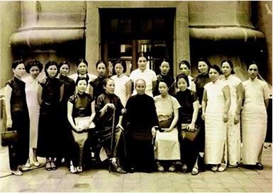 红色女特工为救周总理，委身于国民党高层，一句话揪出党内叛徒