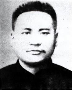 他曾是我军最高军事领导，地位在十大元帅之上，结局令人痛惜！