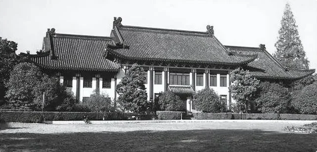 出身“中国最牛家族”，被关押六年家破人亡，却是欧美致敬的大师