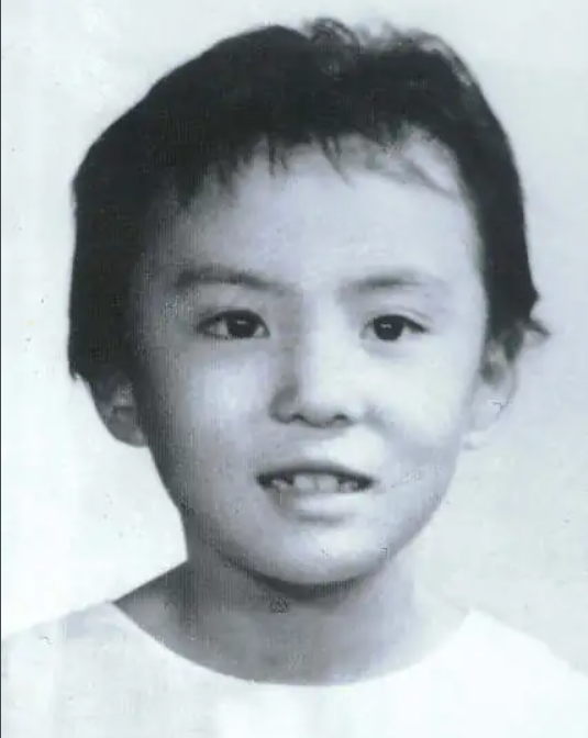 中国警察法学研究会副会长何家弘发声：朱令案可用“直接排除法”锁定真凶，引发广泛关注和争论！