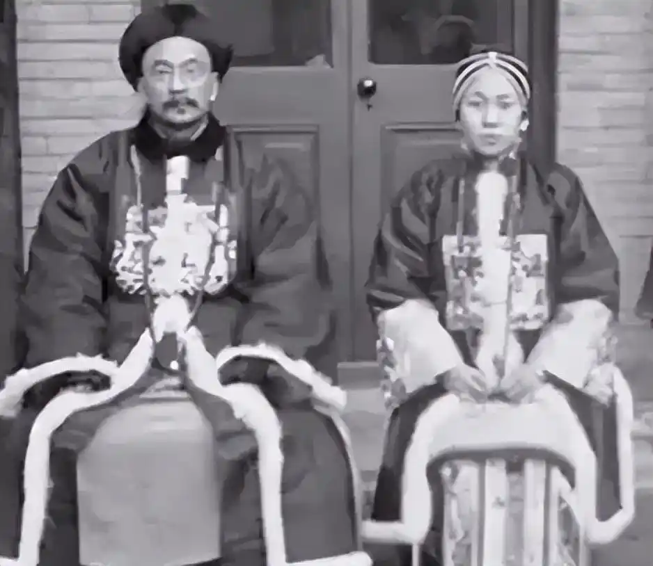 民国首任总理唐绍仪，蒋介石怕其叛变，利用其爱好将其杀害