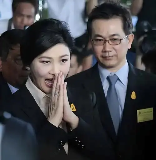 普京都惊叹：泰国流亡女总理变成中国公司董事长，其传奇让人称赞