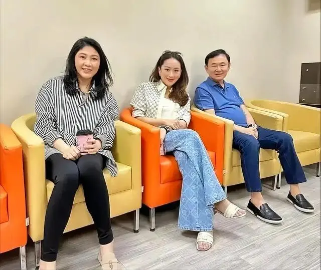 普京都惊叹：泰国流亡女总理变成中国公司董事长，其传奇让人称赞